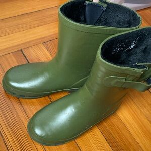 Little Child rain boots Olive green size 13